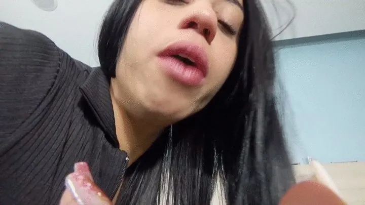 Scarlet Fart Fetish - FARTING AND PUTTING ON SEVERAL CLOTHES FOR YOUR FANS BY PIETRA HUNTER CAM BY ALINE FULL HD