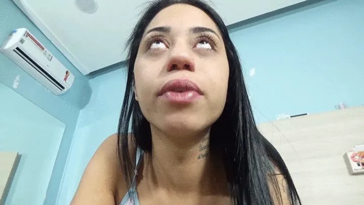Scarlet Fart Fetish - FARTING AND PUTTING ON SEVERAL CLOTHES FOR YOUR FANS PART 4 BY PIETRA HUNTER CAM BY ALINE FULL HD
