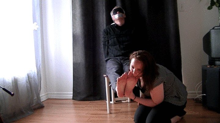 She Licks His Feet - Roxie is hungry for feet (HD)