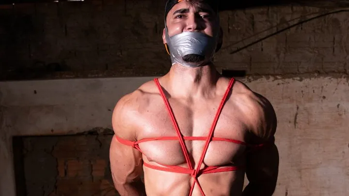 Tied Man Brasil - GAGGED (AMORDAÇADO)