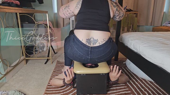 Thicccgoddess - BBW Denim Facesitting with Bare Ass Finish