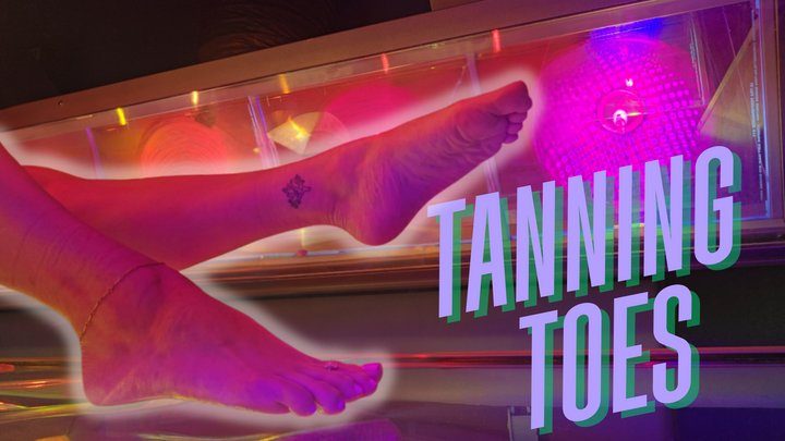 Footbaddie - Tanning Toes ( Luxy Foot Worship )