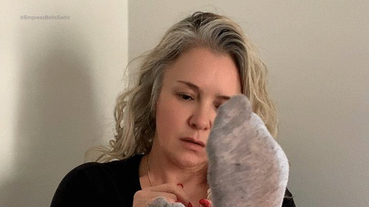 Empressmbellashoeplay - Empress Bella Sadic Dirty Long Nails - Mature Soles - Wrinkled Soles - Empress Bella Sadic - Toe Jam - Sweaty Jelly