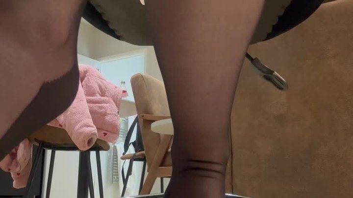 Mommyruby - Concealed Desires: Slient foot worship