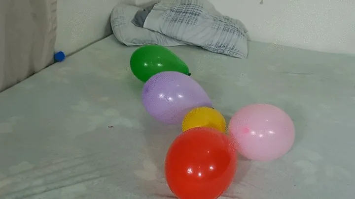 Queen Anita P - Kiara and Anita farting in balloons full