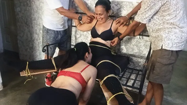 Goddess Foot Fetish - 3 people tickle the goddess Roxan very well (3)