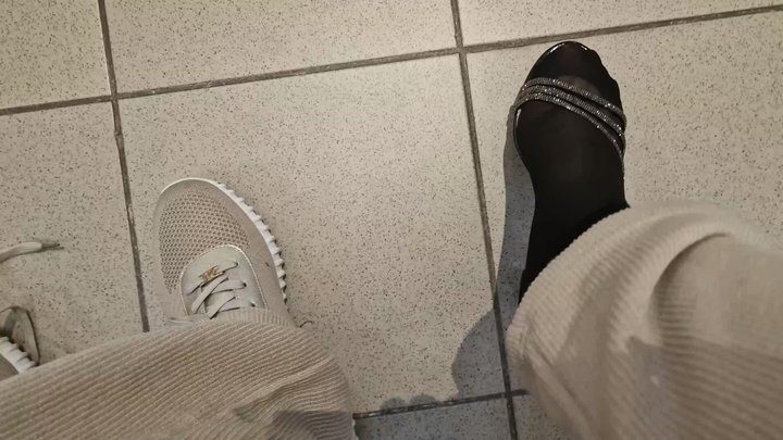 Nicoletta Embassi - An Unexpected Adventure in the Shoe Store: How Nicoletta Found the Perfect Pair of shoes Despite the Discomfort of Sweaty Tights HD