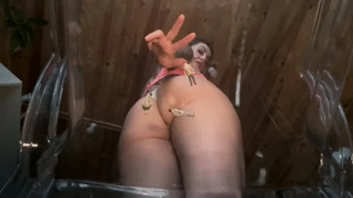 Angiefartland - 3 exes 1 BIG Farting, crushing, ASS wmv