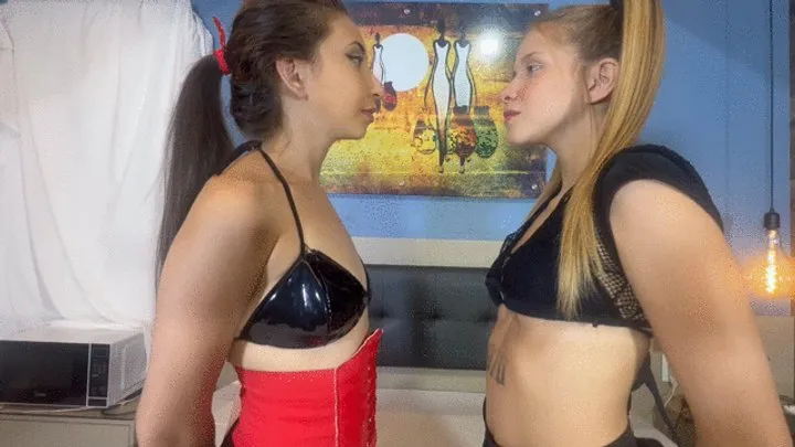 Goddess Scarlet White - NEW DIRTY FART FIGHT BY LAVINA AND SABRINA GREEN CAM BY ALINE FULL HD