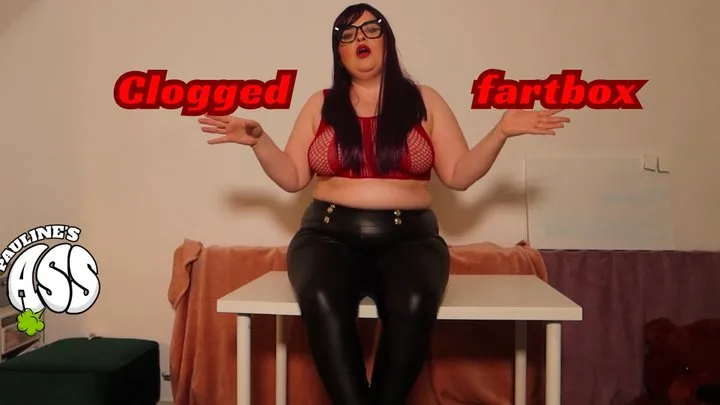 Pauline's Ass - clogged fartbox mp4
