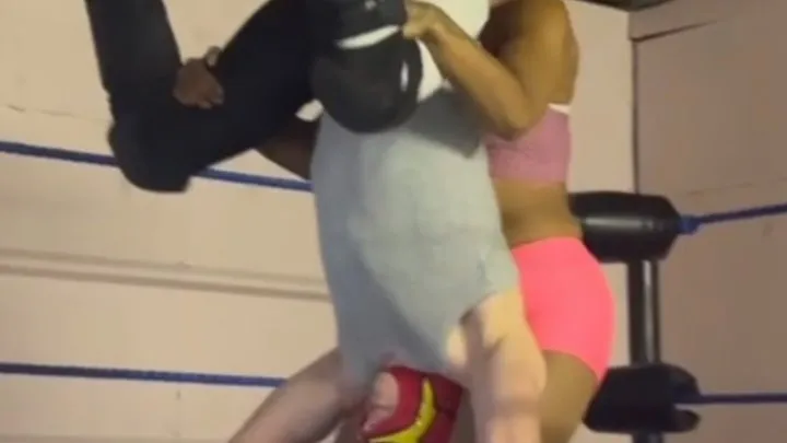 Power Girls Pro Wrestling - Wrestling training = getting dropped on head