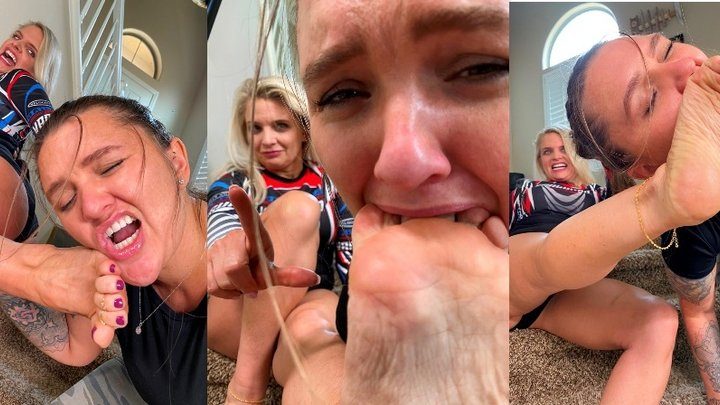 Foot Mode Pic Clips - Stepmother vs Stepdaughter