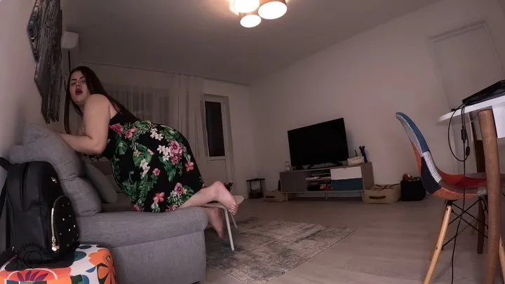 Yourfantasy6190 - Juicy Ass Crush & Fart Treatment– Toilet Slave Ending