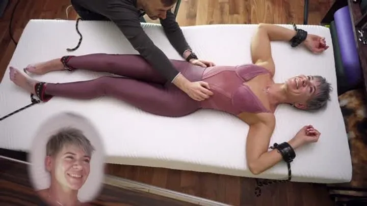 Dominant Femine - Ruslana - Massage Salon - Episode 9 - Part 1