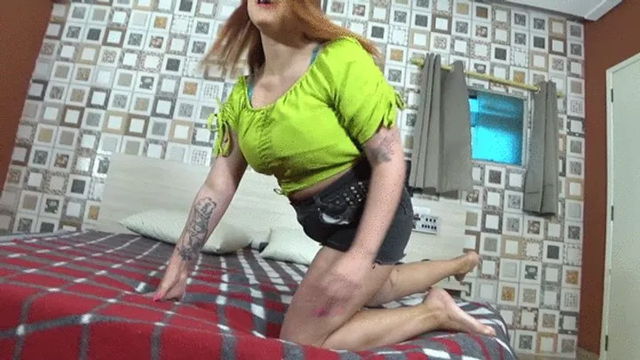 Scarlet Fart Fetish - SEXY PRINCESS FARTING FOR YOU BY NICOLE ROMANOFE CAM BY ALINE FULL HD