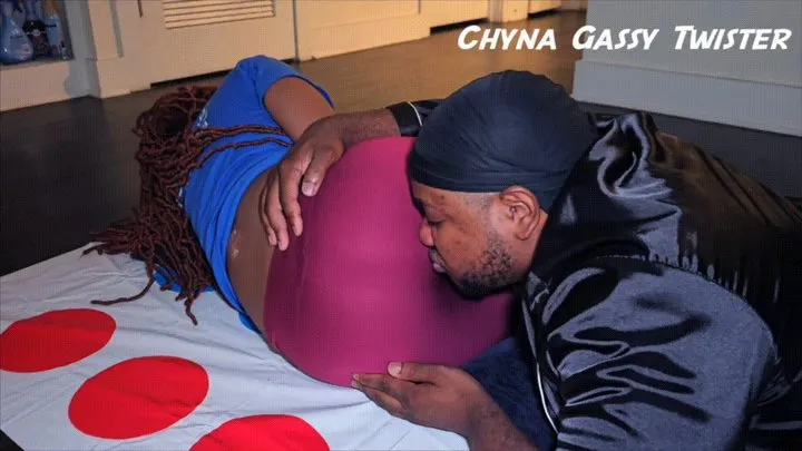 Experttoesucker92 - Chyna Gassy Twister