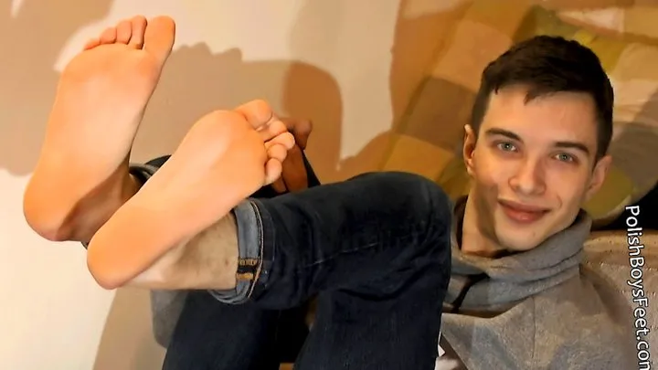 Polish Boys Feet - Shy Teenage Boy Does Erotic Foot-Show (Part One) - MP4 format, HD Video (added on May 14th 2025, new clip!)