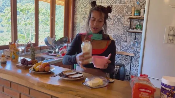 Lola Mello - preparing breakfast that makes me fart stinky
