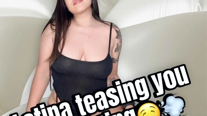Alanazaidx - Latina big tits teasing you and farting