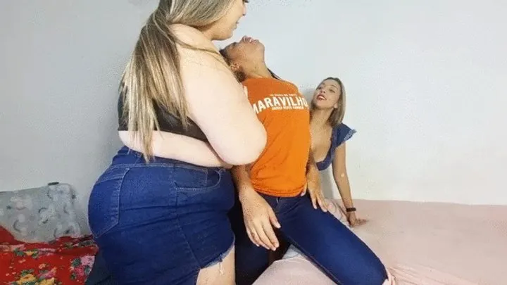 Goddess Scarlet White - PAWG AND GODDESS FART ATTACK PART 1 By MEGAN BIG BUTT, BRITNEY HUNTER AND PIETRA CAM BY ALINE FULL HD