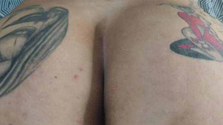 Latinamanyfetish - My farts so vibrant and bubbly My ass is so perfect, letting out such wet farts
