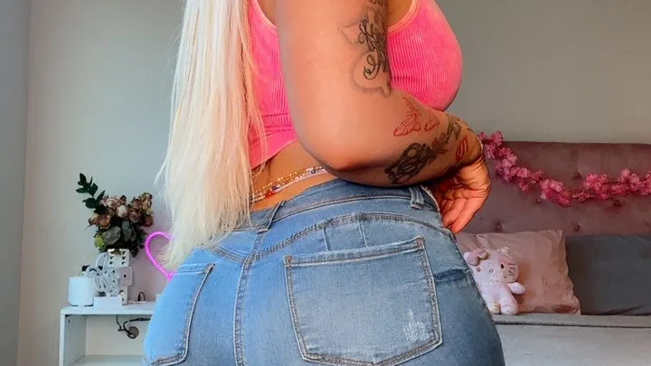 Koko Kwinn - FARTS in my jeans for my brown nosing fart sniffer