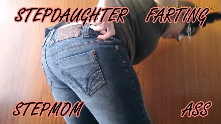 Face Farts - Farting On Stepmoms Chips - Farting, Fart, Facefarts, Ass Sniffing 720p