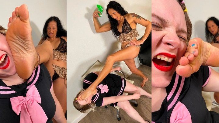 Foot Mode Pic Clips - Bonita Breaks A Brat