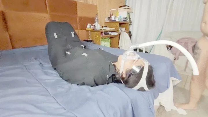 Fetish Factory Brazil Farting - TESTING MY NEW TOY AND MAKING THE SLAVE SMELL MY FARTS WITHOUT ESCAPE FROM ANY OF THEM - BY ARIEL - CLIP 1