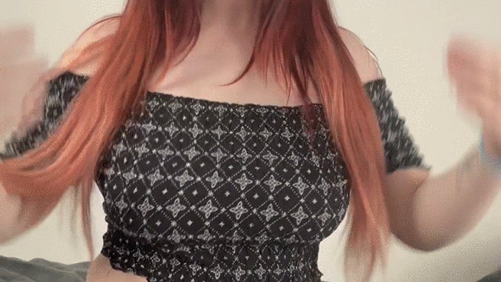 Ellielouise - Your a barefoot addict