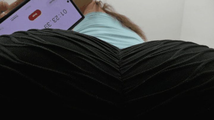 Madame Marissa - Endurance test - what's your limit, seat pad?