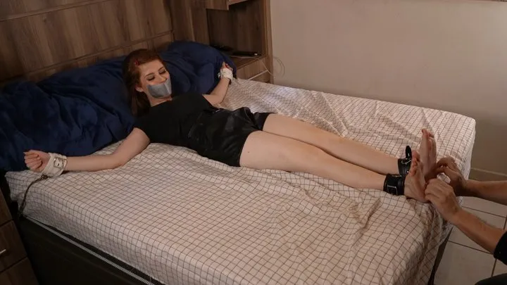 Lp Tickling - Lice&Phill - Tickle gagged on bed
