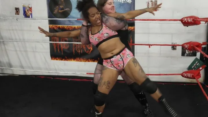 Shiny Pro Ring Girls - Vanquish vs Autumn