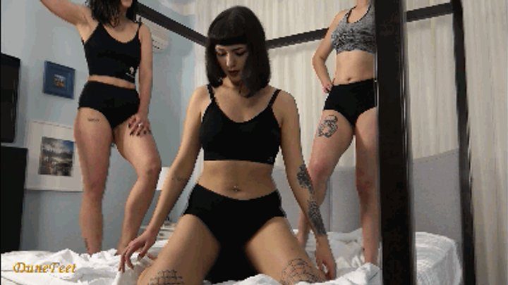 Dunefeet - Bad on Bed 5