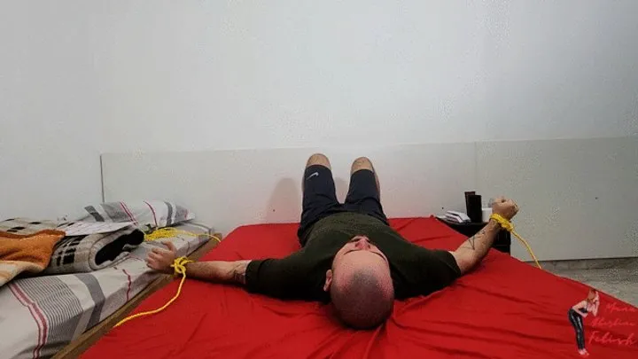 Manuela Albertine Fetish - Farting, by Miss Ariel and Slave Rebbit Guy, (cam by Manu) FULL HD