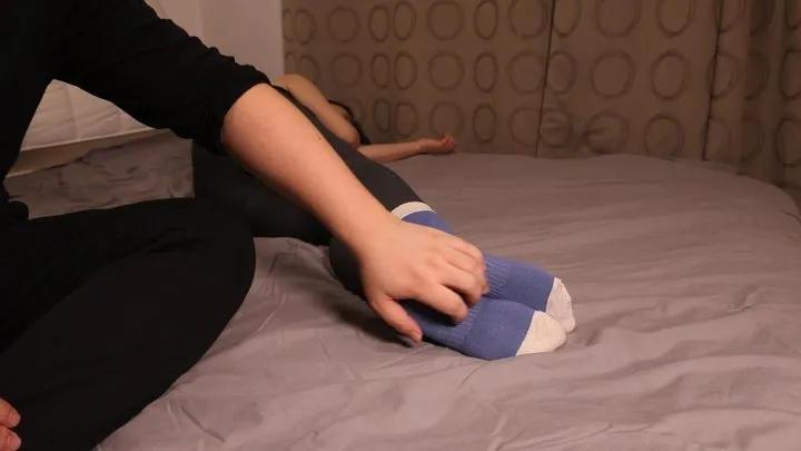 Cgbf - Chinese woman is tickled in cotton socks