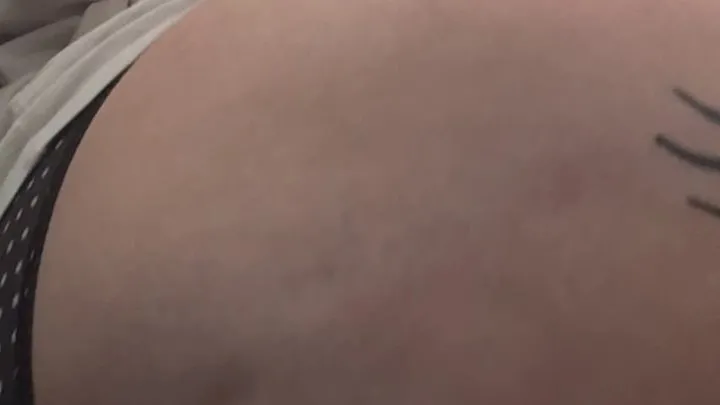 Pixxiebuns - SWEATY FART COMPILATION 2