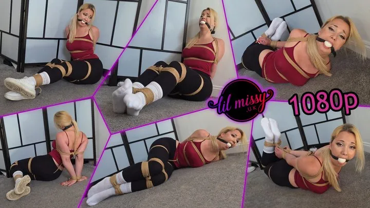 Lil Missy Uk Store - Lil Missy UK in Tied In Black Leggings And White Socks 1080p