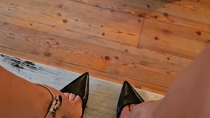 Foot Fetish Paradise - EUROTOUR 2025 Highly Arched Feet and Louboutin Kate heels in Rome by Milah