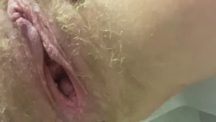 Hairycouple - Pissing, pee, Farting and Very Sexy Close up Hairy Pussy Gape 4K 60fps