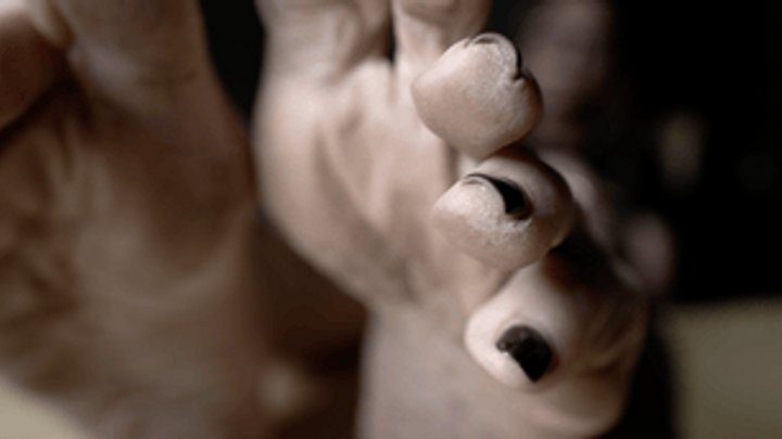 Hfw - These Dirty Feet Of Mine - Extended Cut