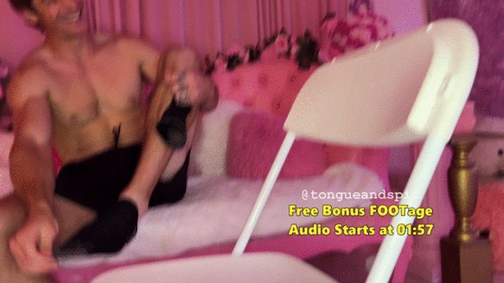 Watch Attractive Men And Their Feet - Logan Rubs Spit on His Feet Part20 Video1 - WMV