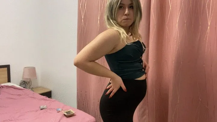 Nipsandstrips - BLOATED BELLY Latina Farting loud episodee 4