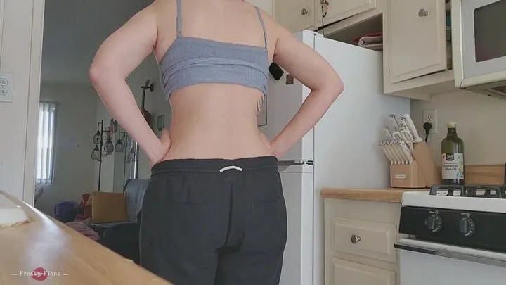 Freakyfiona - Farting Compilation Over A Week!