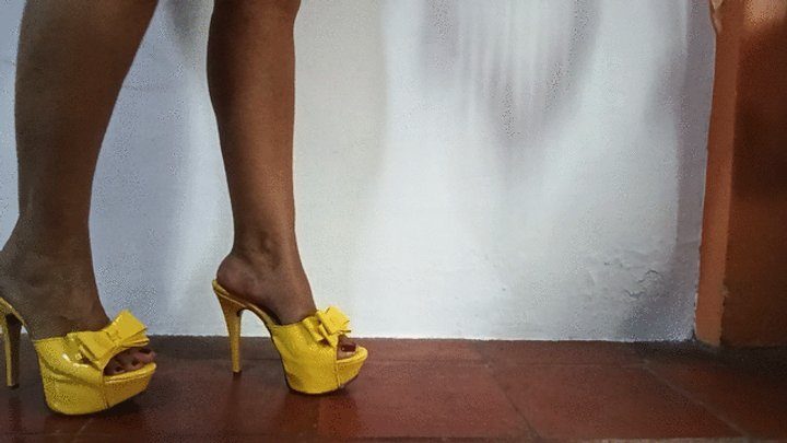 Goddess Foot Fetish - What beautiful high heels and how they match those goddess feet (3)
