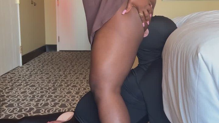 Goddess Leah’s World - Ass to face feet to balls