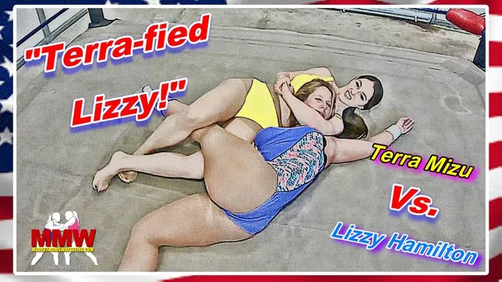Modest Moms Wrestling - Terr-fied Lizzy!