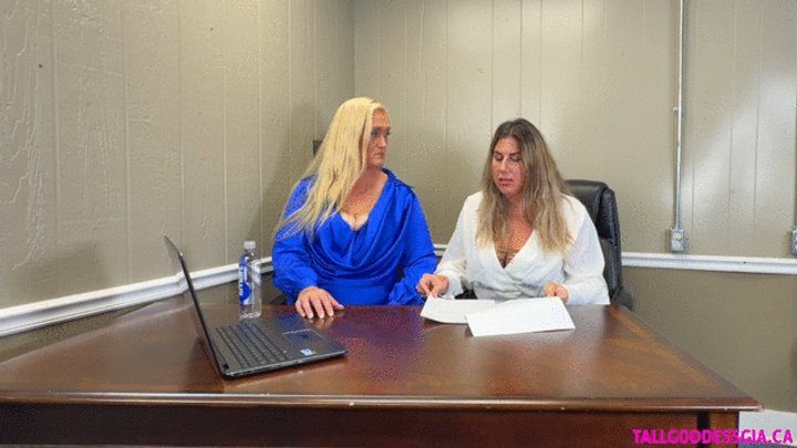 Tall Goddess Gia - Big Feet Detention
