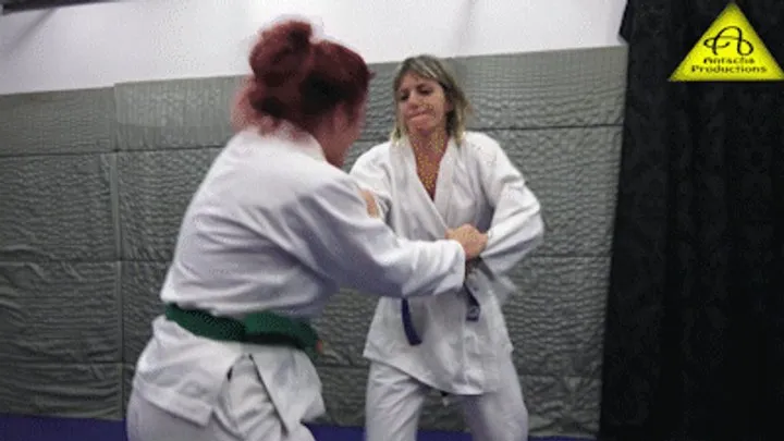 Antschas Wrestling And Fetish Store - Isabel vs Samantha