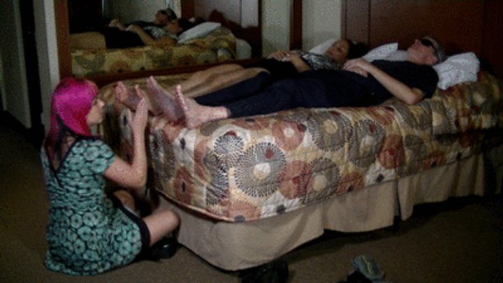 My Masters Feet - 20 toes for Olga, part 1 (wmv)